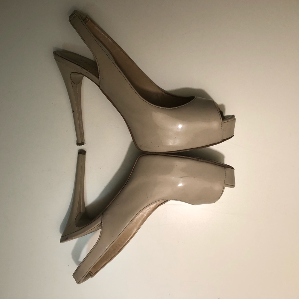 Guess nude heels 👠